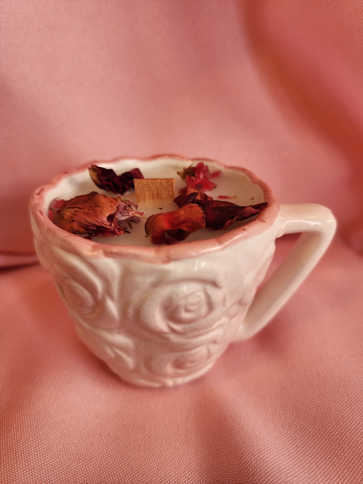 Handmade Vintage Teacup Candles - Roses