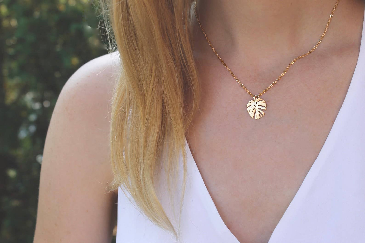 Monstera Necklace